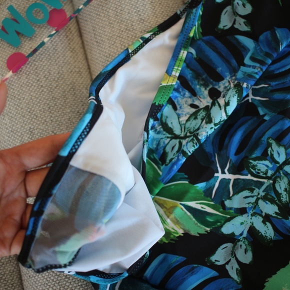 NEW Plus Size | Tropical Palm Leaf Bikini Set - Picture 7 of 9